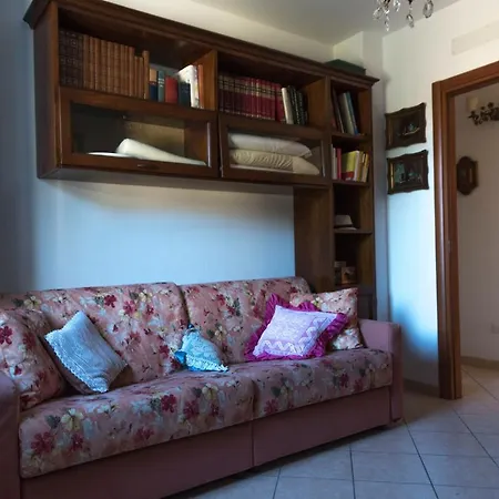 Casa Tiziana Con Ampio Patio E Parcheggio Riservato