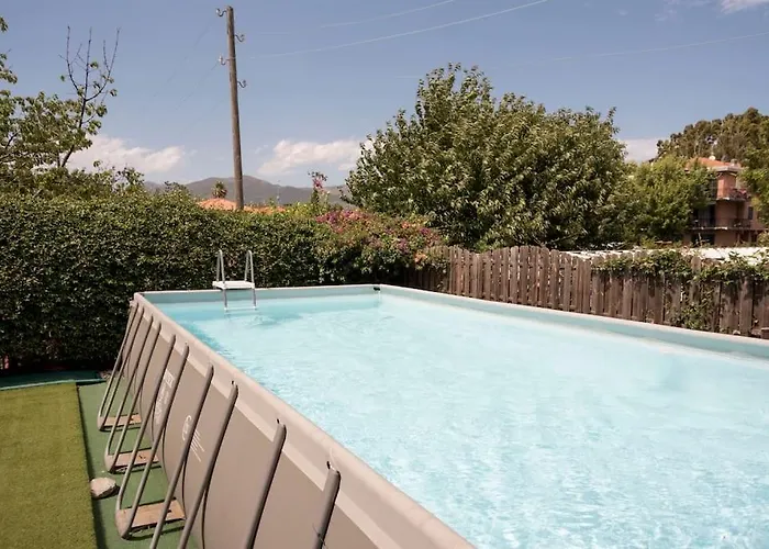 Casa Tiziana Con Ampio Patio E Parcheggio Riservato דירה *