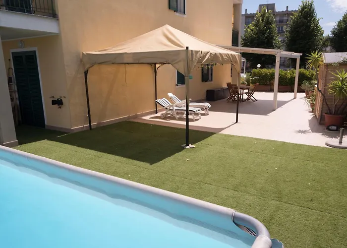 アパート Casa Tiziana Con Ampio Patio E Parcheggio Riservato